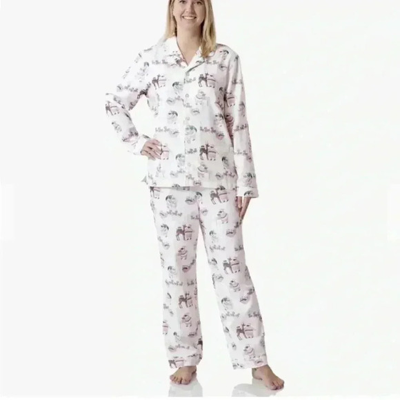 Pottery Barn Kids | Wmn's Santa
Pajamas Size XS - Picture 2 of 6